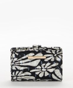 Joanngawlik.shopfdc2f3eb9e 1